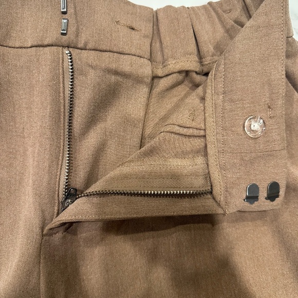 Wide leg trouser - Picture 7 of 8